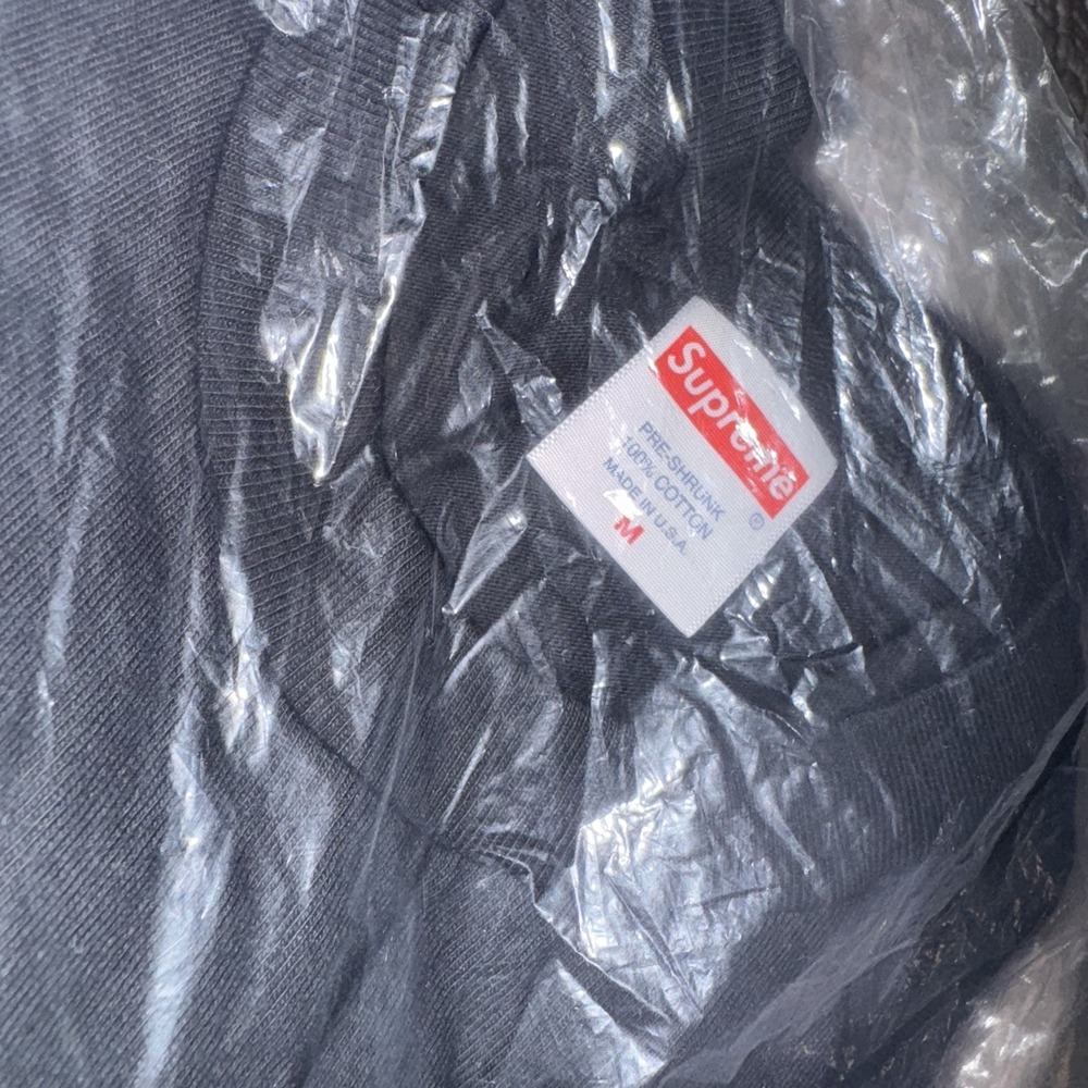 Supreme Mariah Carey Christmas Photo Tee T-Shirt Medium Black FW20 Logo Graphic - Picture 3 of 4
